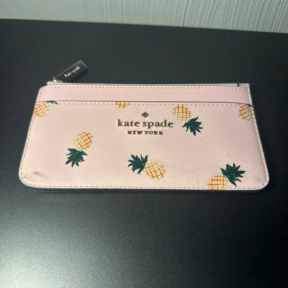 Kate Spade Pink Pineapple cardholder/wallet - Picture 1 of 8